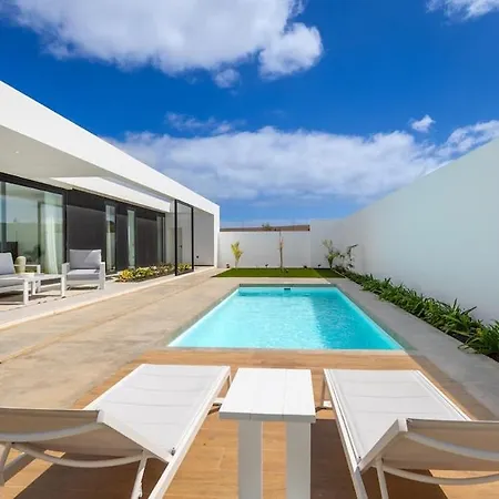 Villa Atlantic Paradise With Heated Pool & Outdoor Kitchen With Bbq *